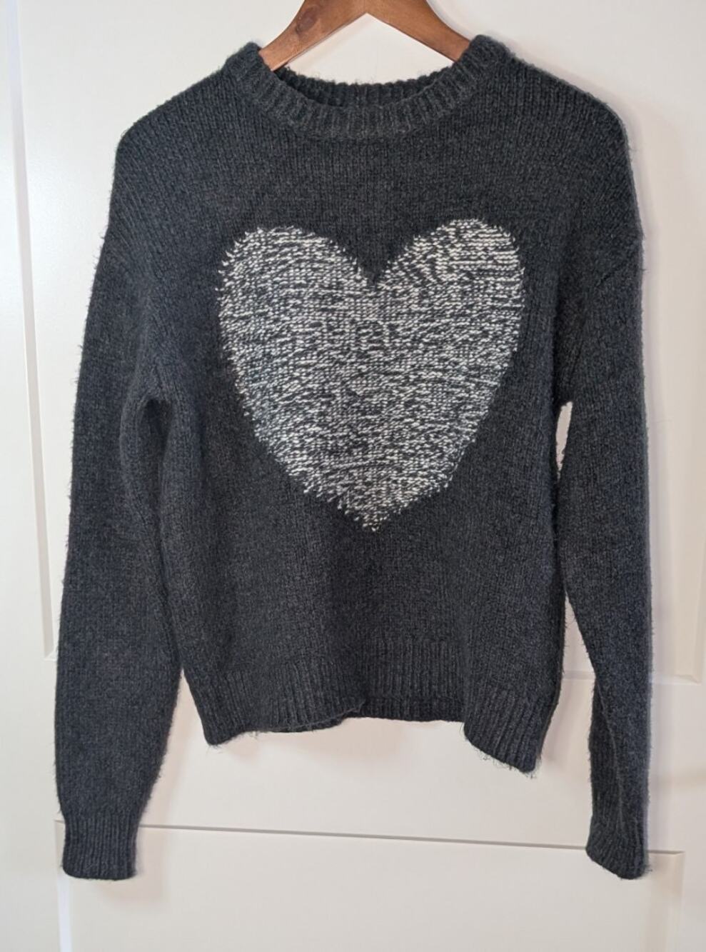 Womens Sundance Catalog Heart Sweater XS Gray White Chunky Knit Crewneck